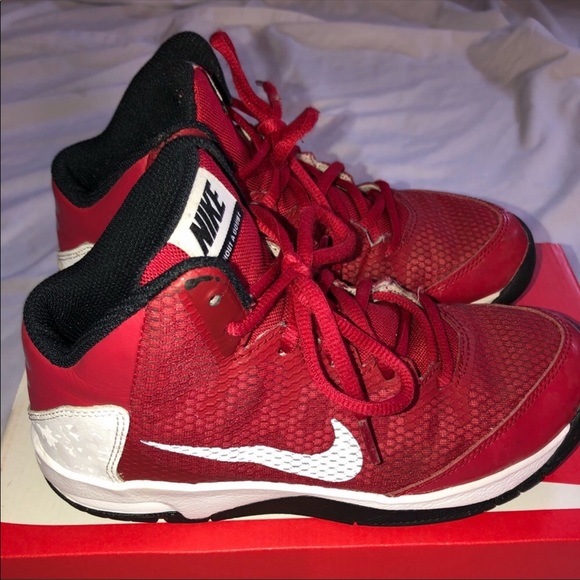 boys red tennis shoes